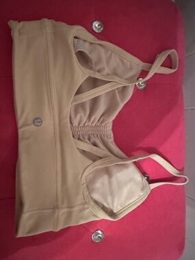 Cute lululemon athletica Beige Sports Bra - and short set Light yellow